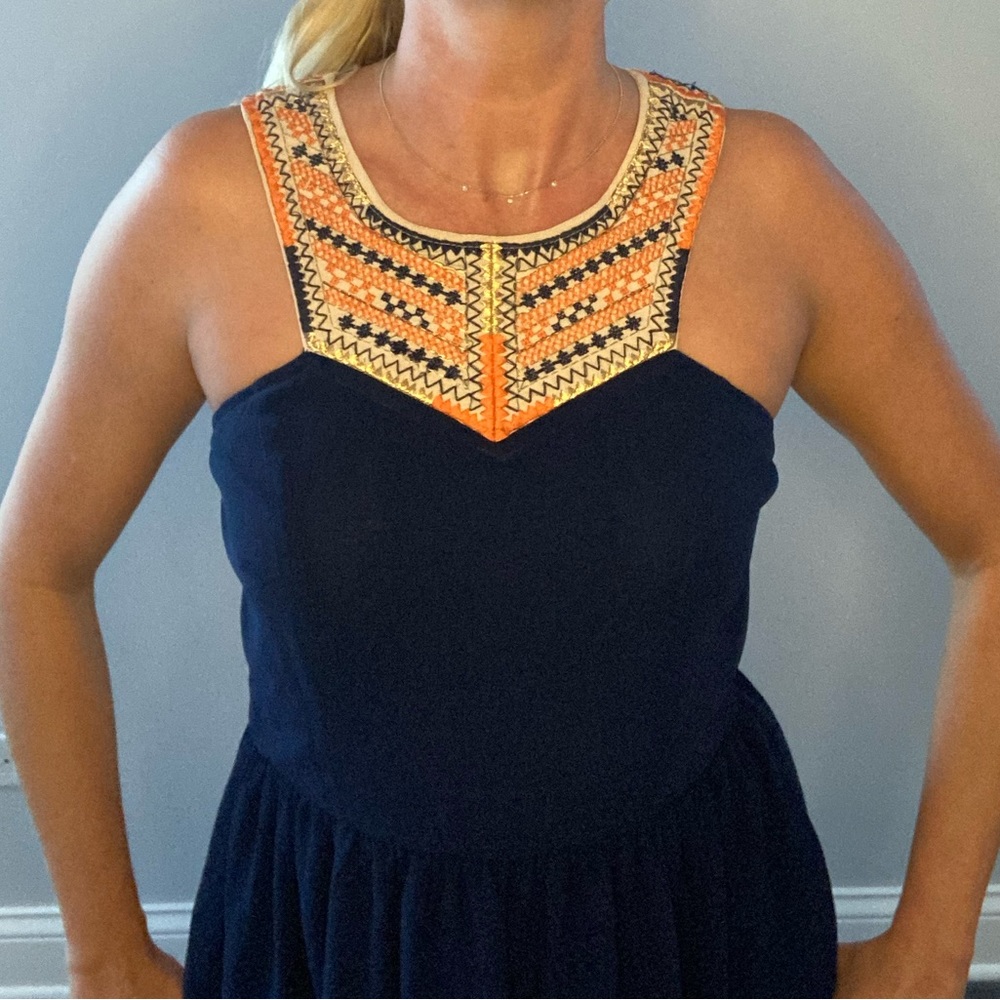 Alya Embroidered Neckline Dress size M